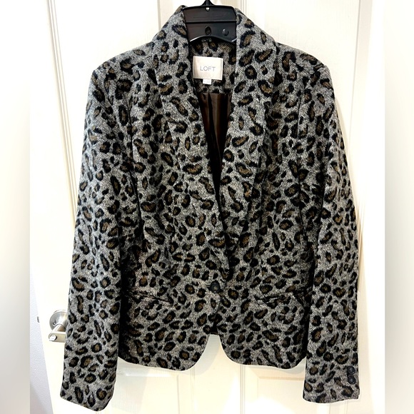 LOFT leopard print blazer. Size M - Picture 1 of 3